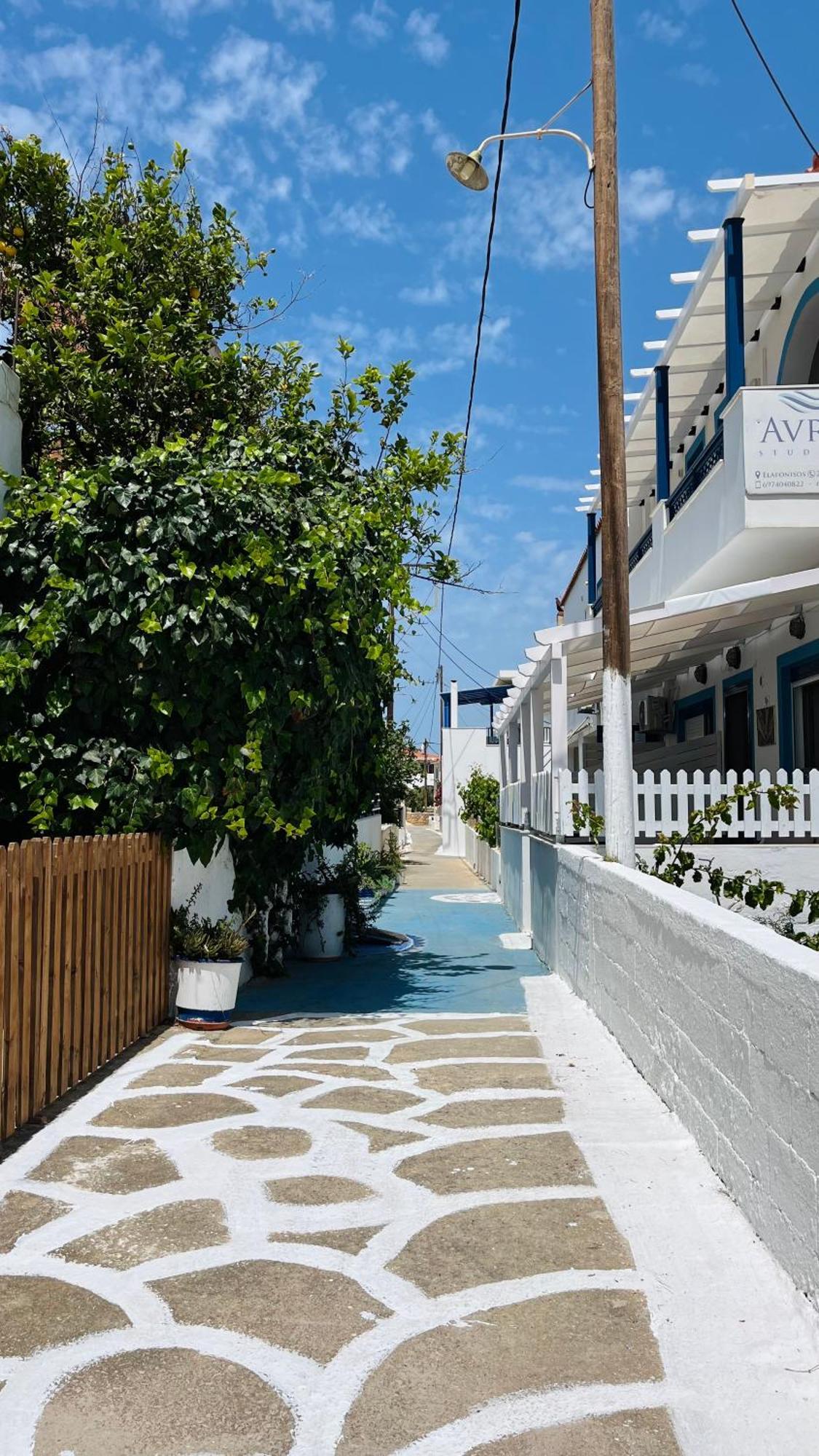 Avra Studios Elafonissos Exterior photo